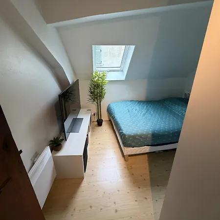 Serenite Lumineuse, 3 Chambres, Climatisation Dans Le Salon Et Cuisine アパート ヴィジーユ